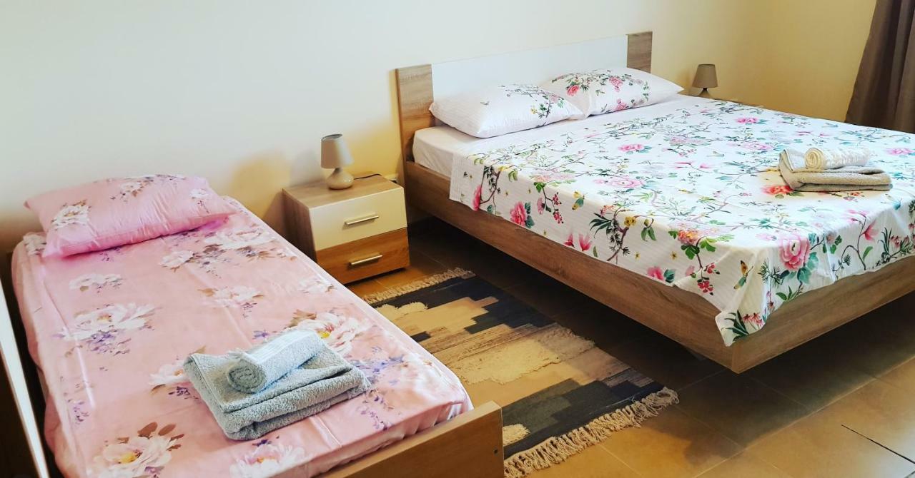 Apartment Leea Blue Budva